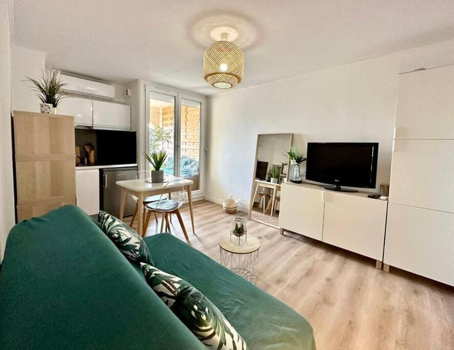 Studio Cosy Climatise Carnon Plage Apartment ภายนอก รูปภาพ